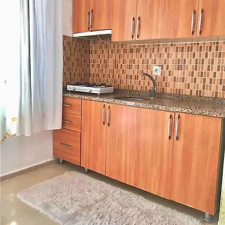 Apartment Plaja Yakin Dag Ve Deniz Manzarali 1+1 Daire Gokceada
