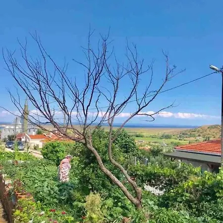 Plaja Yakin Dag Ve Deniz Manzarali 1+1 Daire